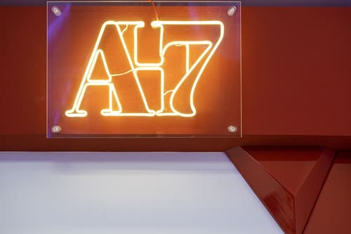 Art Seven Hostel Capsules, Reception