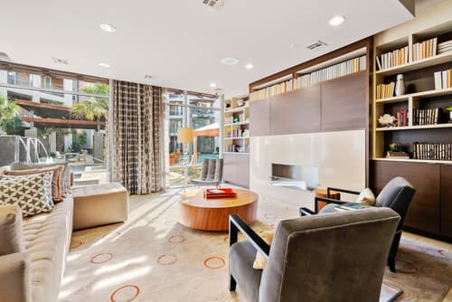 Kasa Love Field-Medical District Dallas, Lobby lounge