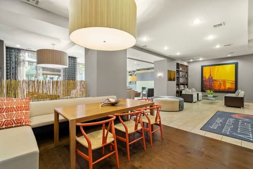 Kasa Love Field-Medical District Dallas, Lobby lounge