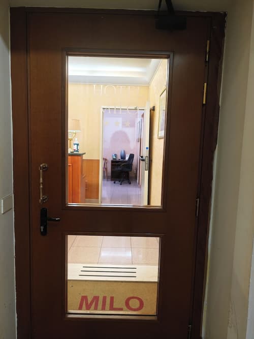 Hotel Milo, Reception