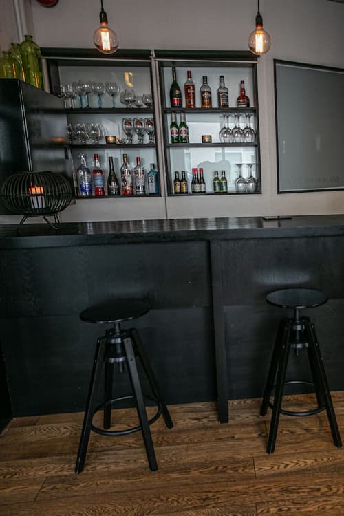 Hotel Norðurland, Bar (on property)