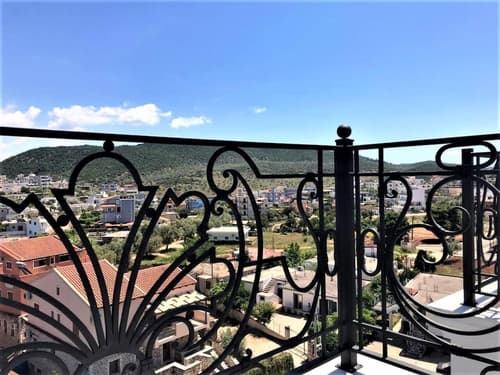 Sunway Hotel, Balcony