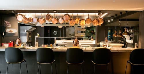 Ohla Barcelona, Restaurant