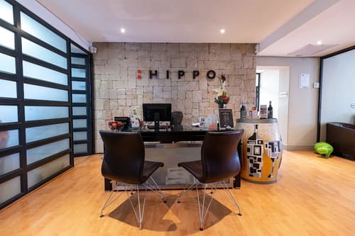 Hippo Boutique Hotel, Check-in/check-out kiosk