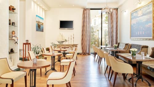 Dioni Boutique Hotel, Lobby