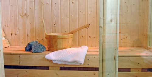 Atheras, Treatment room