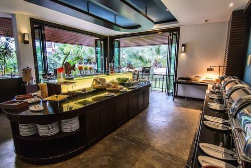 The Elements Krabi Resort, Dining