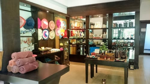 The Elements Krabi Resort, Interior entrance