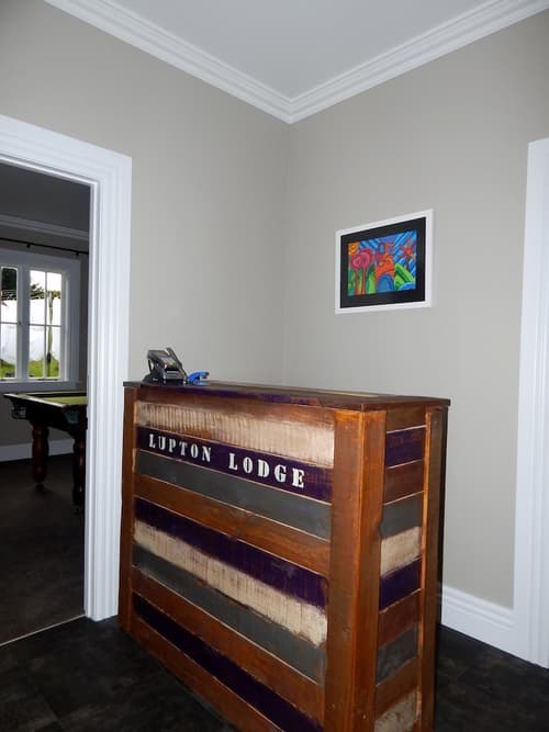 Lupton Lodge, Reception