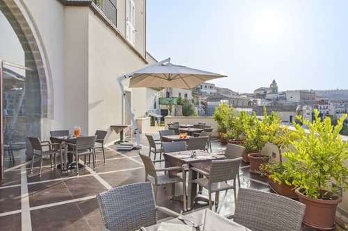 San Giorgio Palace Hotel, Dining