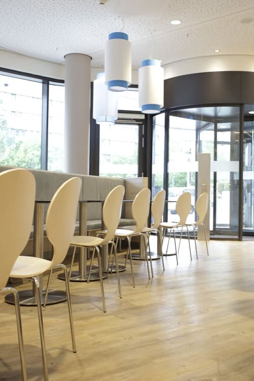 H2 Hotel Berlin Alexanderplatz, Interior entrance