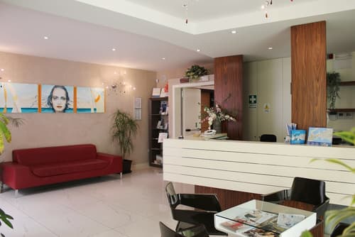 Hotel 33 Baroni, Reception