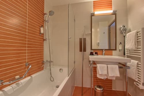 Best Western Plus Hotel La Joliette, Room