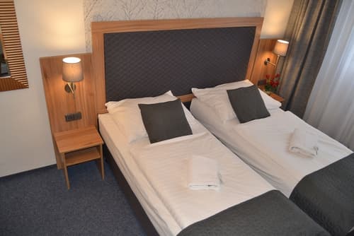 Hotel Bohemians, Room