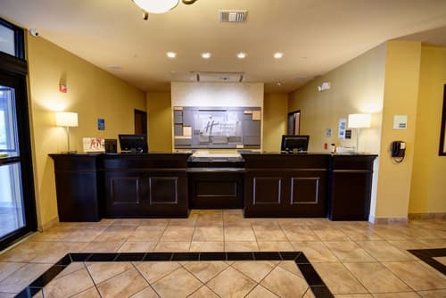 Holiday Inn Express & Suites Del Rio by IHG, Lobby