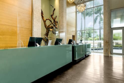 Radisson Blu Anchorage Hotel, Lagos, V.I., Lobby