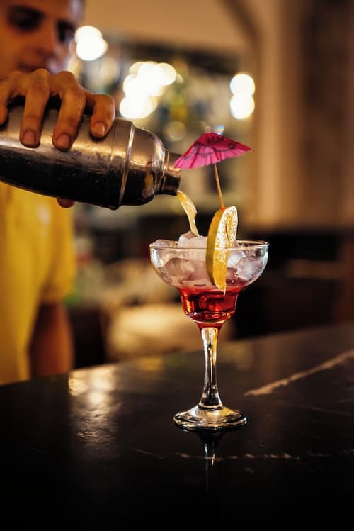 Paradise Inn Beach Resort - Maamoura, Bar (on property)