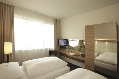 H4 Hotel Berlin Alexanderplatz, Room