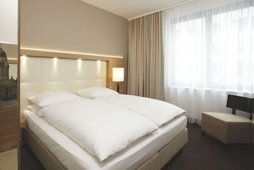 H4 Hotel Berlin Alexanderplatz, Room