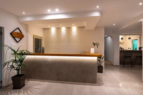 Hotel Kalisperis, Reception