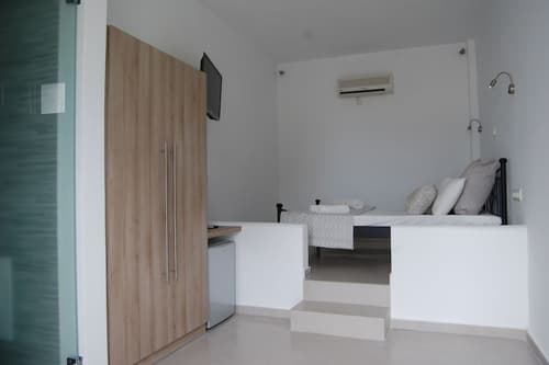 Hotel Kalisperis, Room