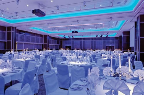 Leonardo Royal London Tower Bridge, Indoor wedding