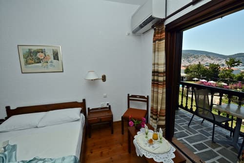Hotel Prince Stafilos, Room