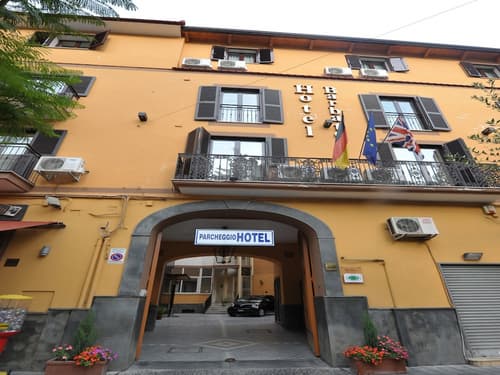 Hotel Barbato, Front of property