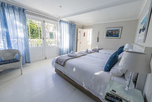 Brenton Beach House, Room
