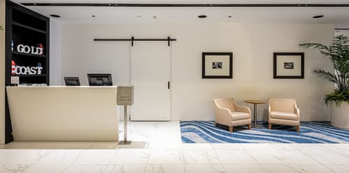 Hilton Surfers Paradise Hotel & Residences, Lobby sitting area