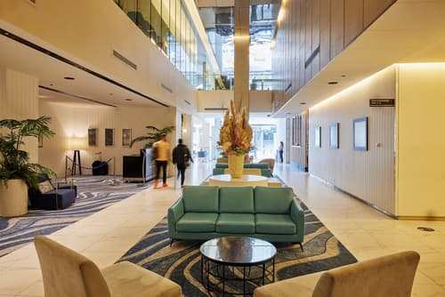 Hilton Surfers Paradise Hotel & Residences, Lobby sitting area