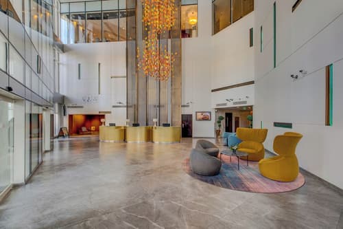 Millennium Central Downtown, Reception