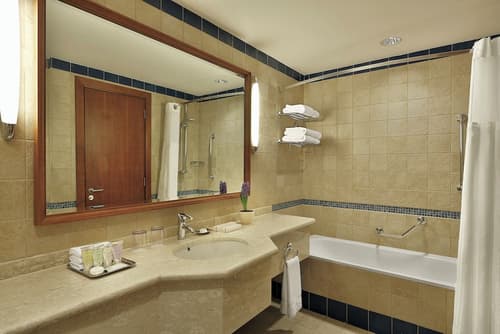 Crowne Plaza Jordan Dead Sea Resort & Spa by IHG, Room