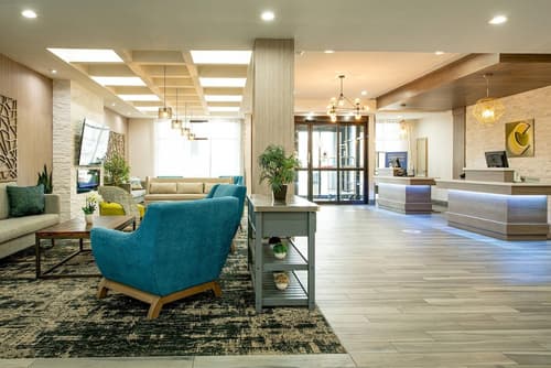 Comfort Suites Oil Center, Lobby