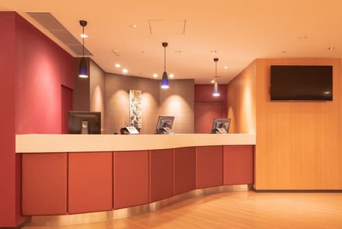 E Hotel Higashi Shinjuku, Reception