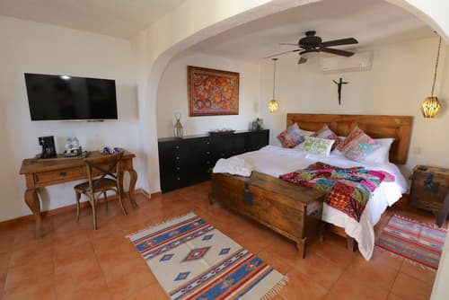 Casa Mia Suites, Room