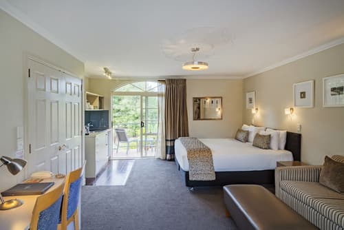 Silver Fern Rotorua Suites & Spa, Room