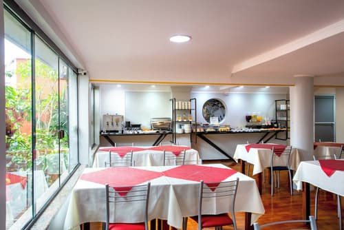 Oscar Hotel, Breakfast area