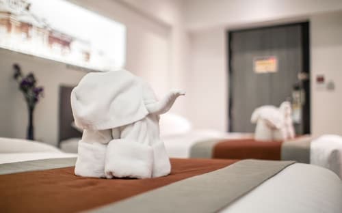 Nouvo City Hotel, Room