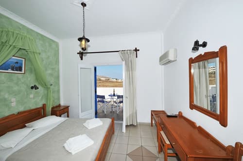 Hotel Olympia, View from room