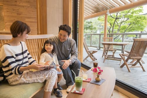 Honjin Hiranoya Bekkan, Lobby lounge