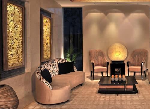 Udman Panchshila Park by Ferns N Petals, Lobby