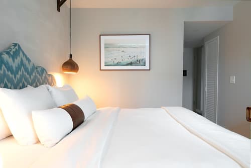 CODA Williamsburg, Room