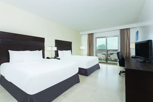 Wyndham Garden Cancun Downtown, Room