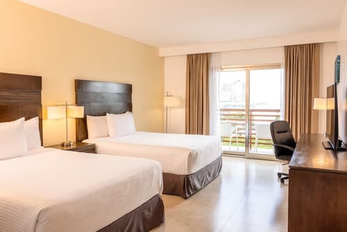 Wyndham Garden Cancun Downtown, Room