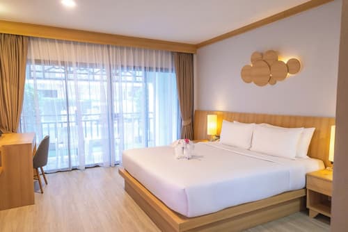 Amata Patong, Room