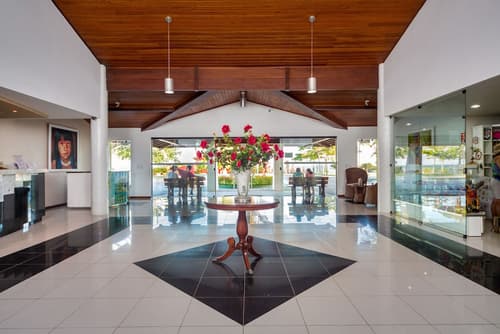 Transoceânico Praia Hotel, Interior entrance