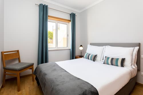 Placid Village, Room