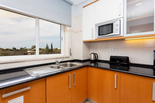 Placid Village, Private kitchen