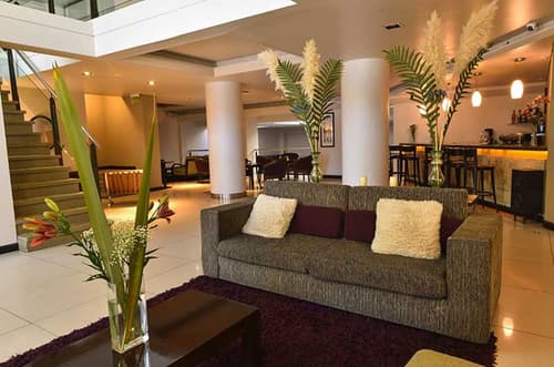 Crans Montana Hotel, Interior entrance